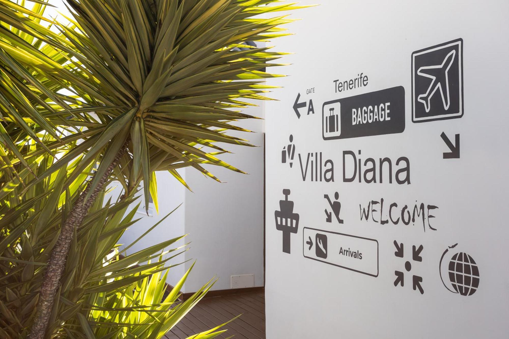 The New Villa Diana アデヘ エクステリア 写真